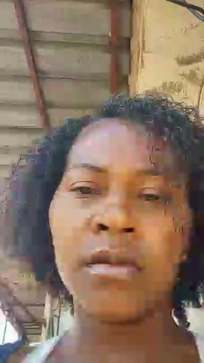 Anicettte Live Image