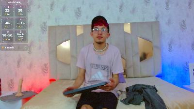 Axel_tay Live Image