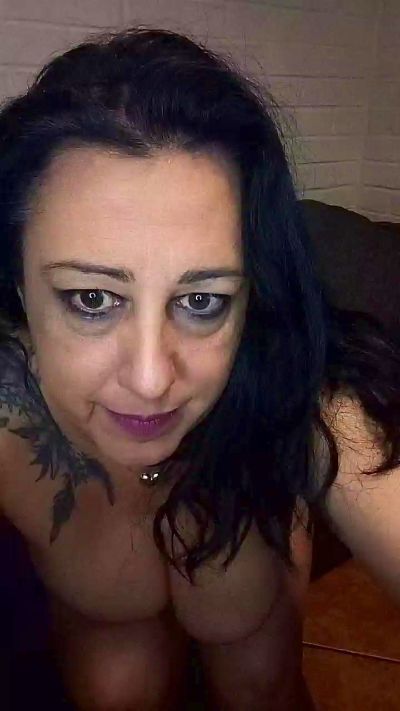 CamilaMilf9999 Live Image