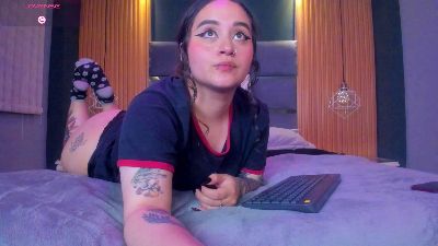 Emmajones9 Live Image