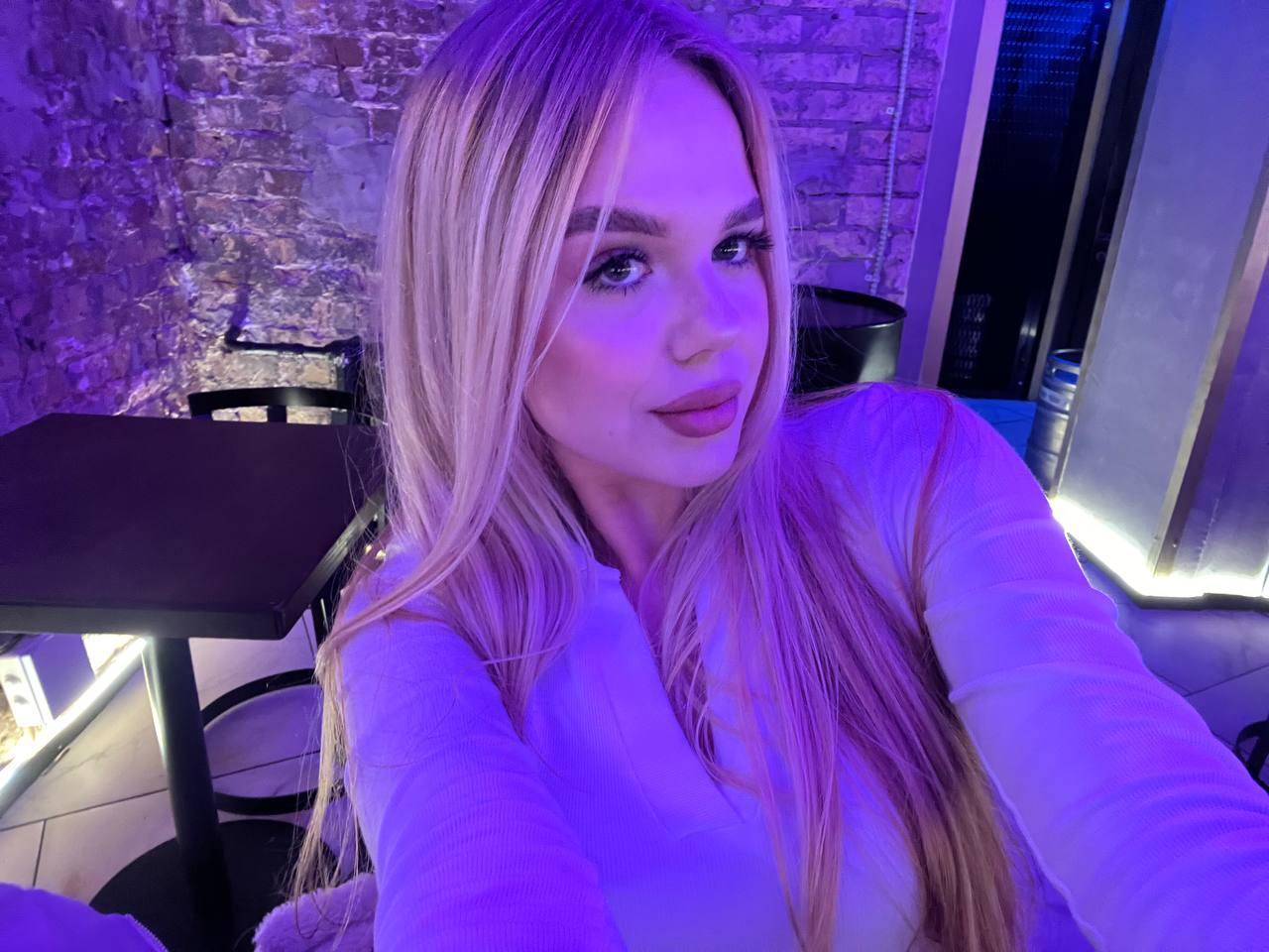 EvaCrush Live Image