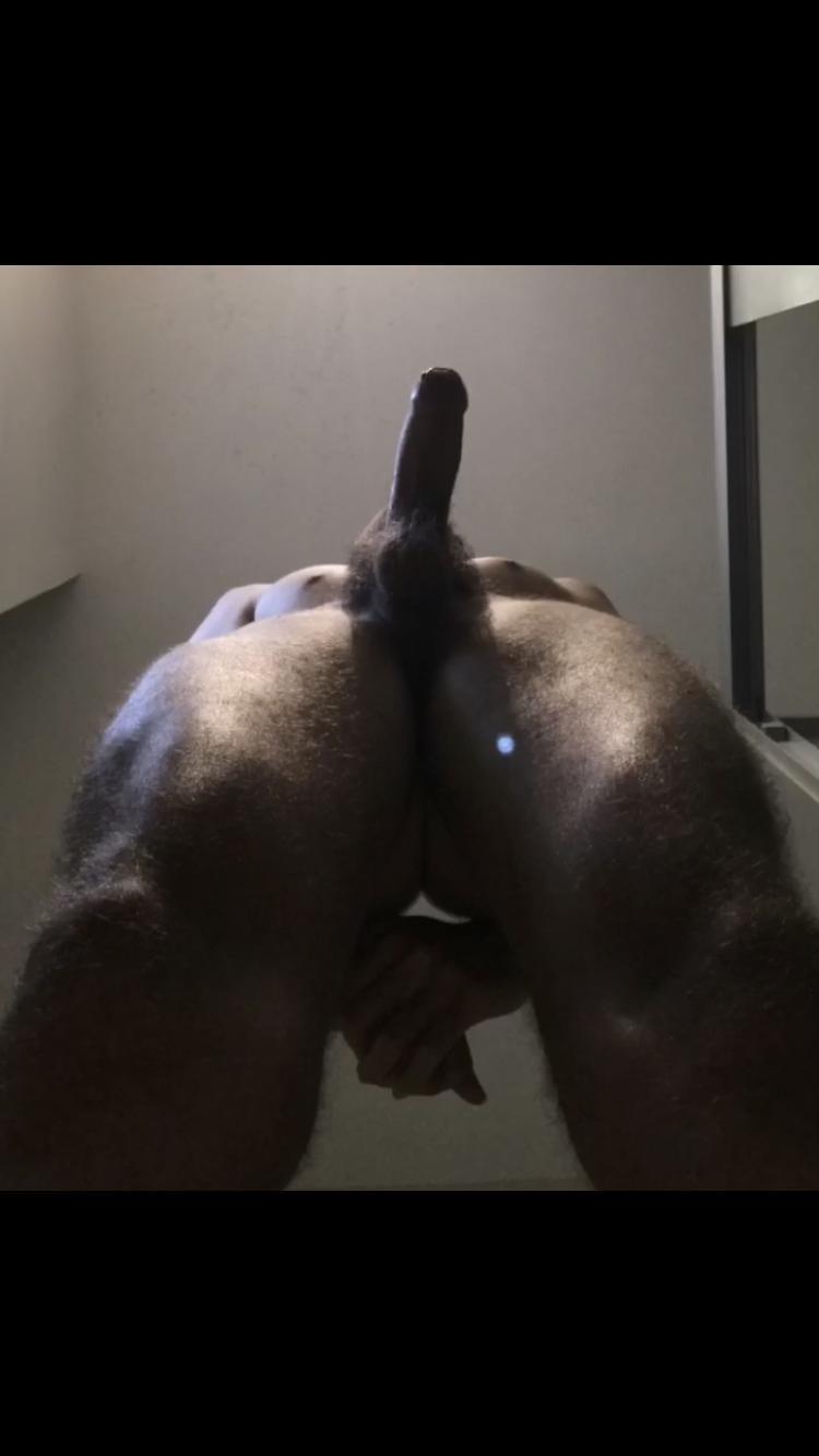 Hotactiveguy69 Live Image