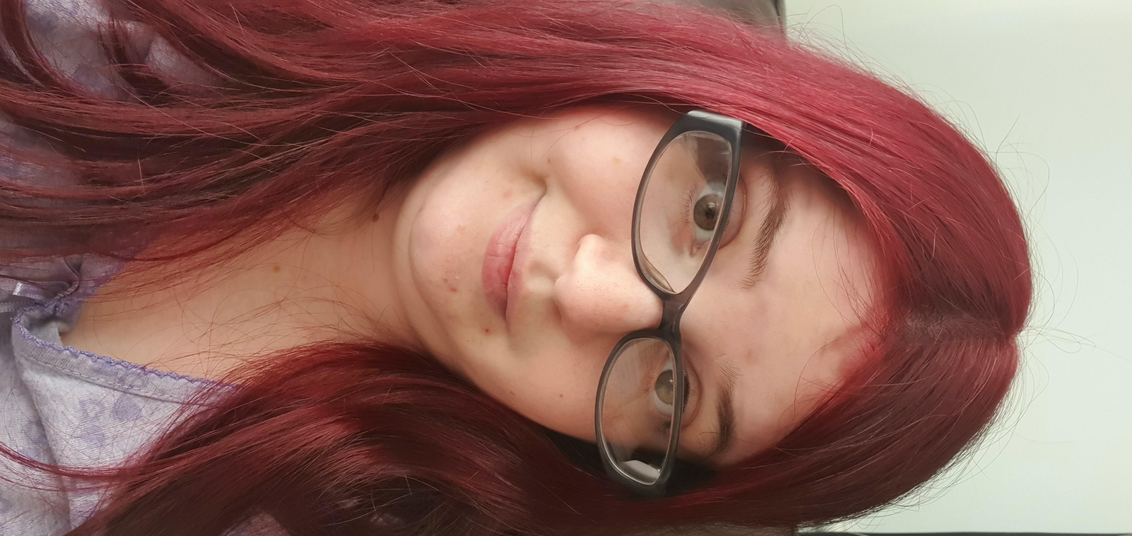 HugeBoobsBabe Live Image