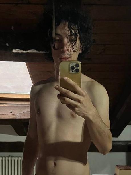 Javier_M0lina Live Image