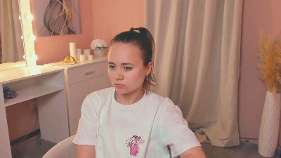 KelleeWitschi Live Image