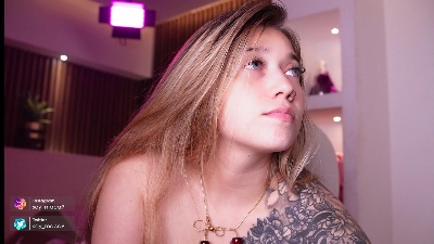 LilithGray9 Live Image