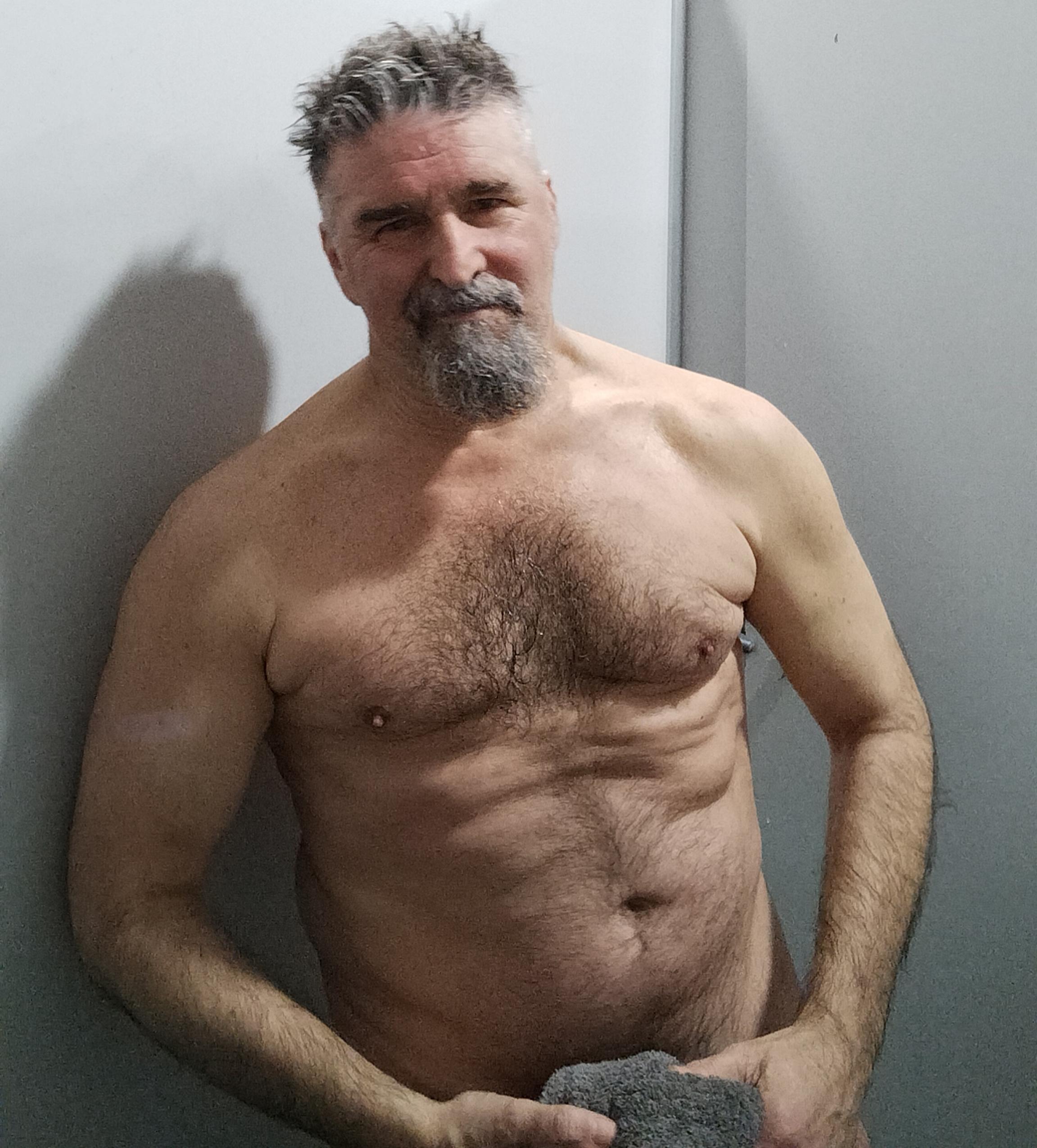 Machobearhot Live Image