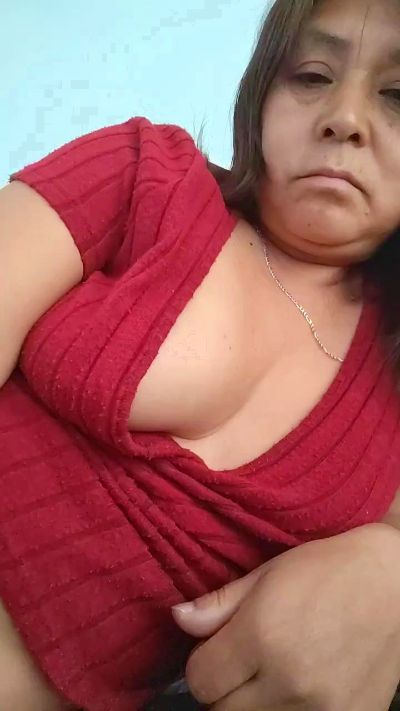 Marycielo2474 Live Image
