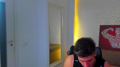 MaxKaidenn Live Image