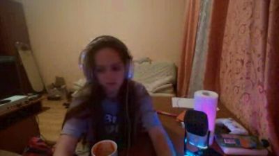 MayeVanlith Live Image