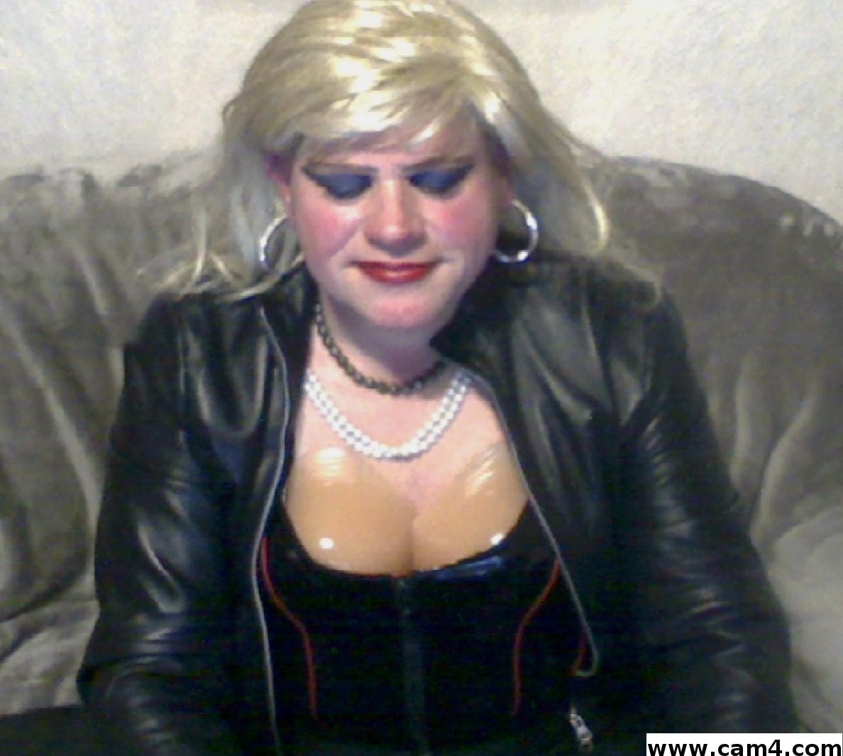 MellanieTV Live Image