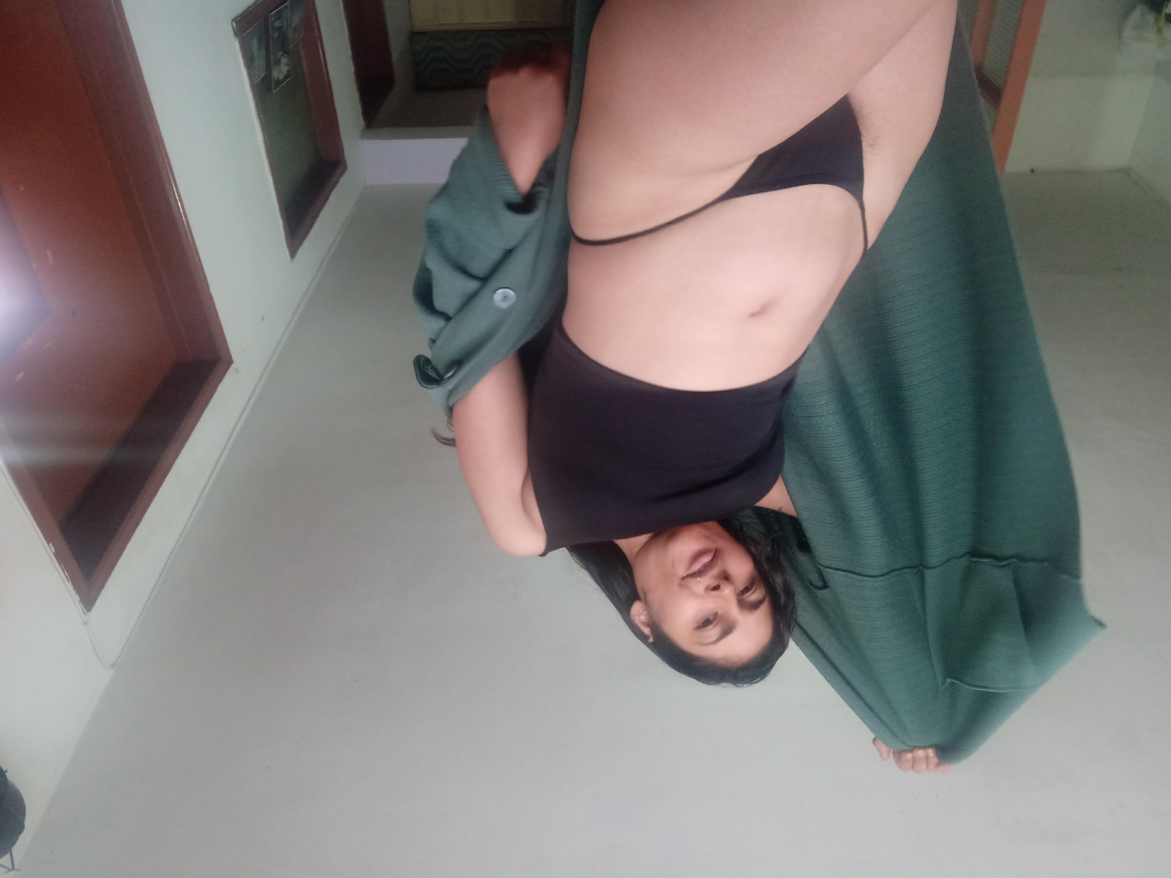Mimmlee2 Live Image