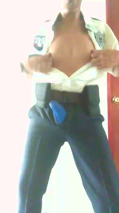 POLICIA_UNIFORM Live Image