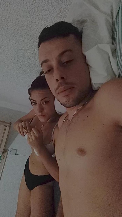 Parejadel96 Live Image