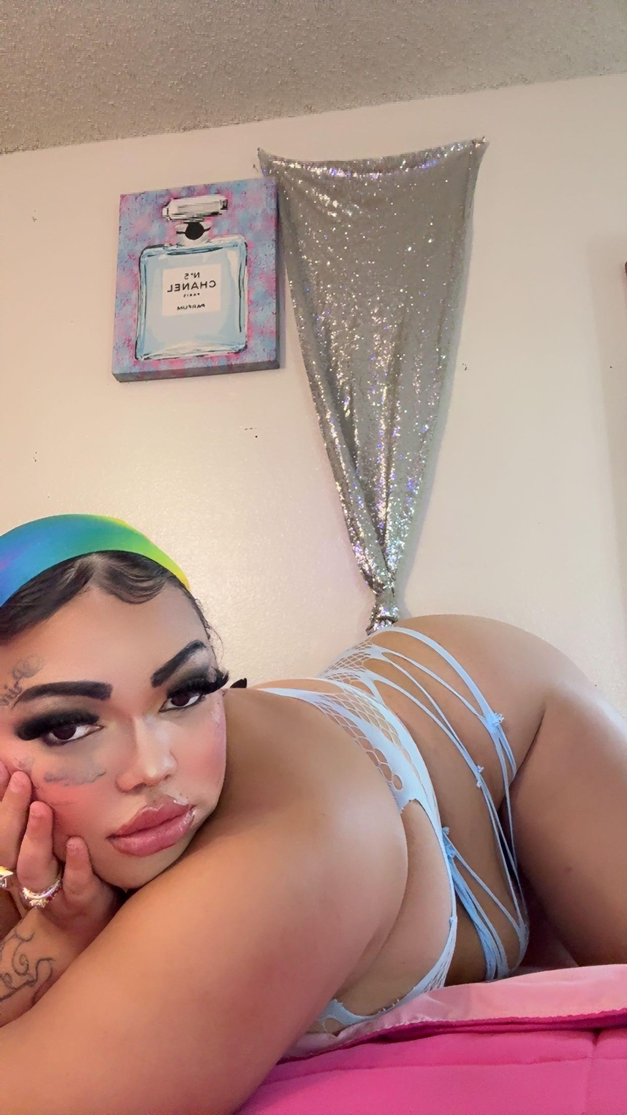 Yummy_Mami Live Image