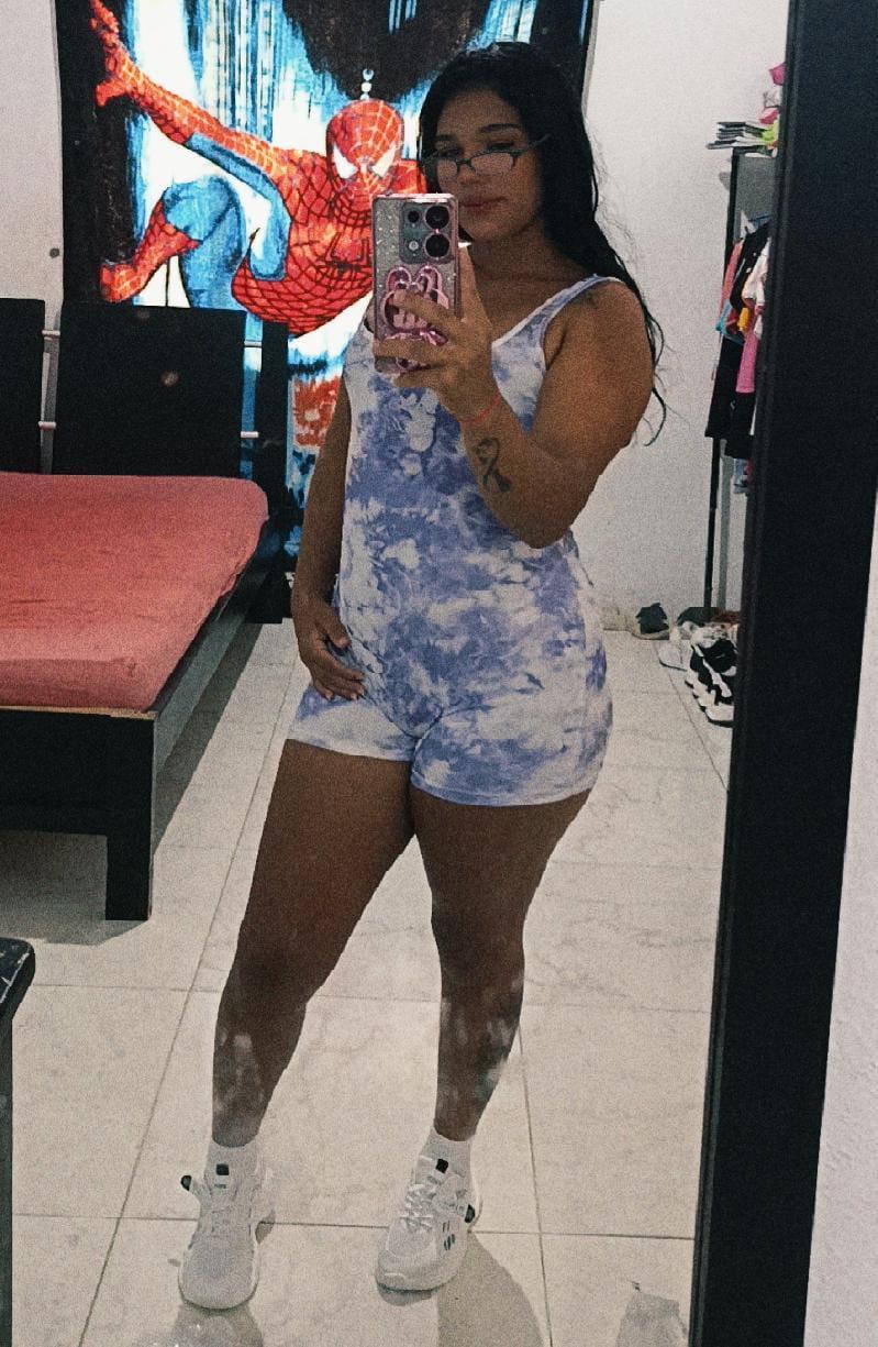 ashlyanaldeep18 Live Image