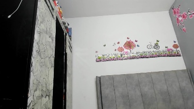 briyinabloom_ Live Image