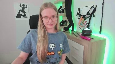 hottieNancy Live Image