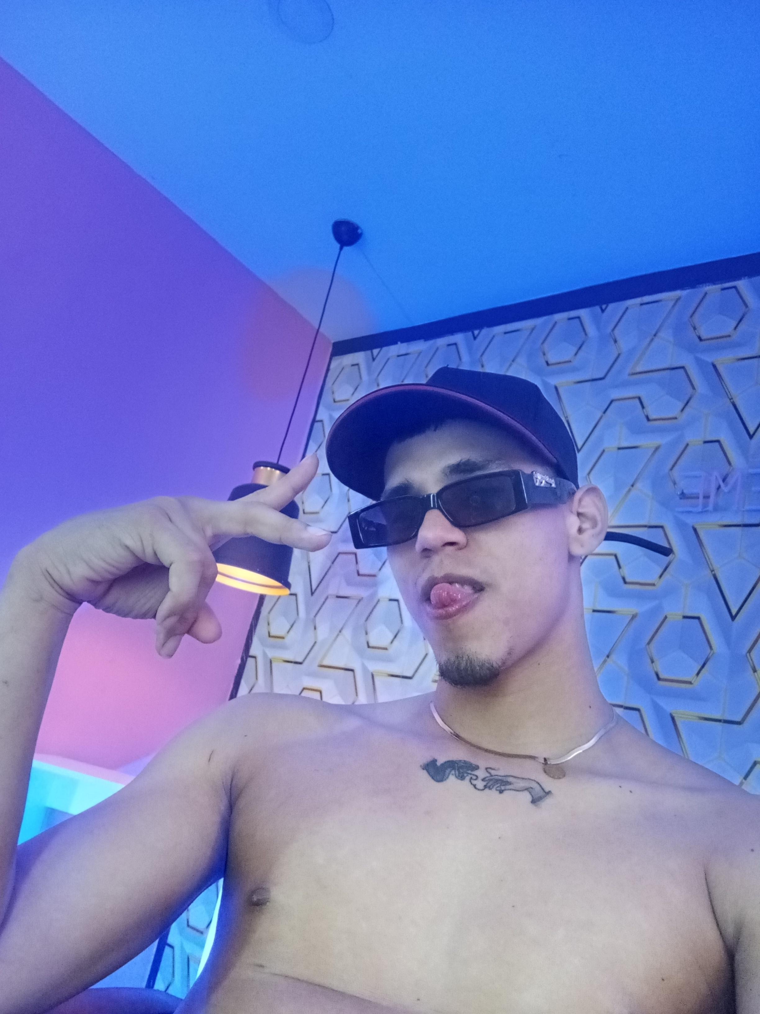 jhoeder_boy_sex Live Image