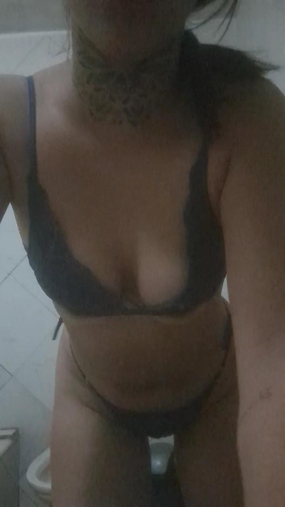 miaeli_xxx3 Live Image