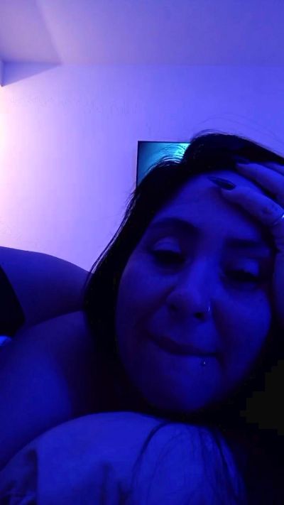 ninafoxx33 Live Image