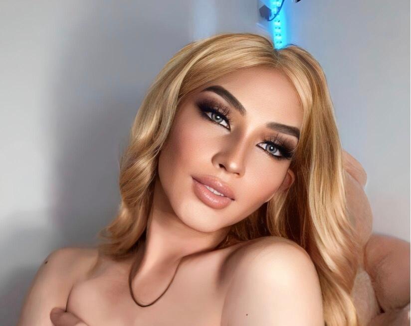 scarletwhitex Live Image