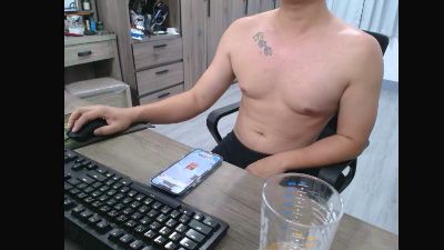smallsmallwa Live Image