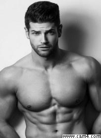 tommy_i_32 Live Image