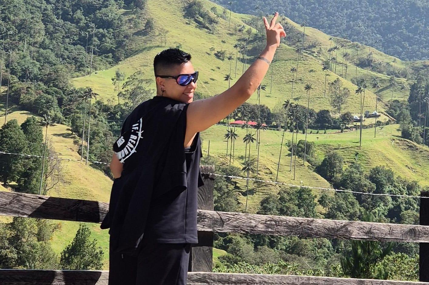 Aleja_2 live from Colombia