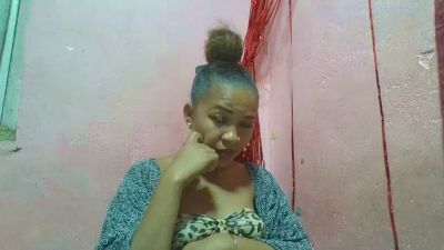 Aliciasexy42 live from Madagascar