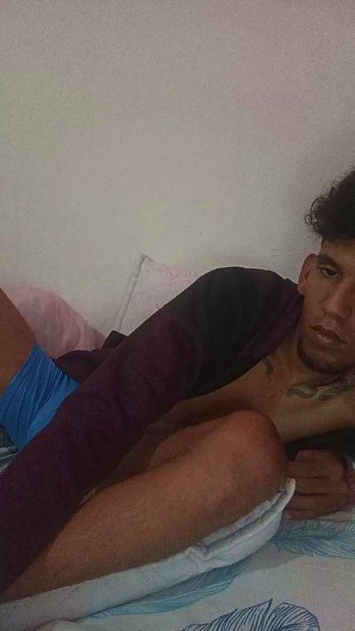 Andres_flaco1 live from Colombia