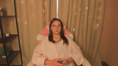 ArianeAronhalt live from France