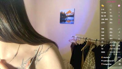AshleyClowes live from France