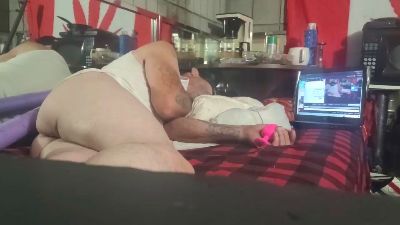 AssPlayer_1 live from Canada
