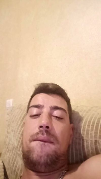 Caballero23H live from Spain
