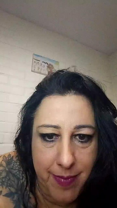 CamilaMilf9999 live from Chile