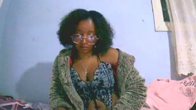 Cathya05 live from Madagascar