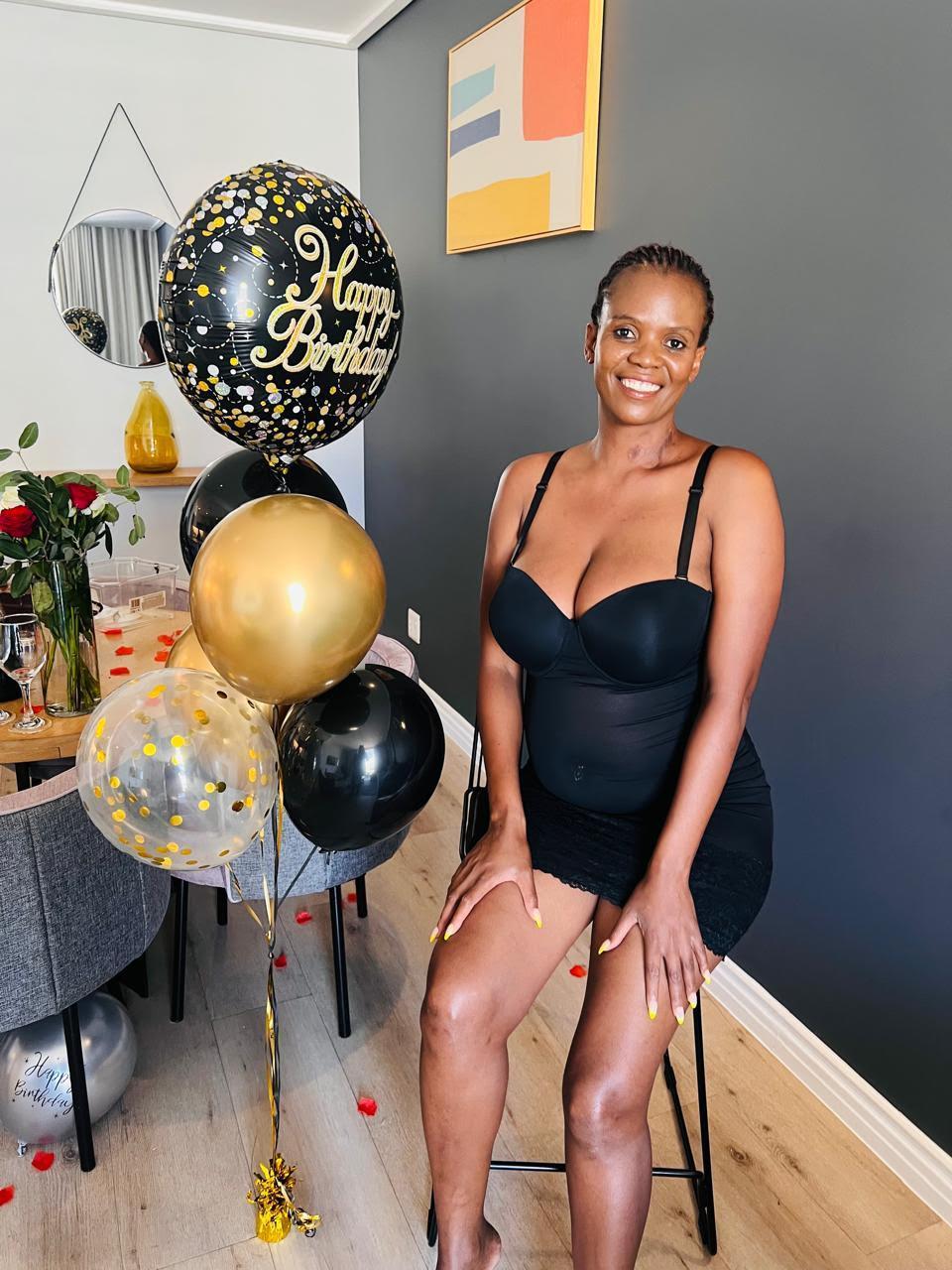 ChoCbustyBoobs live from South Africa