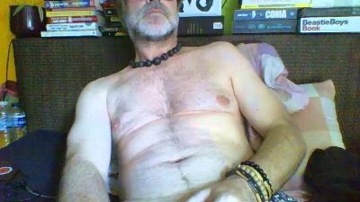 DaddyNextRoom75 live from Germany
