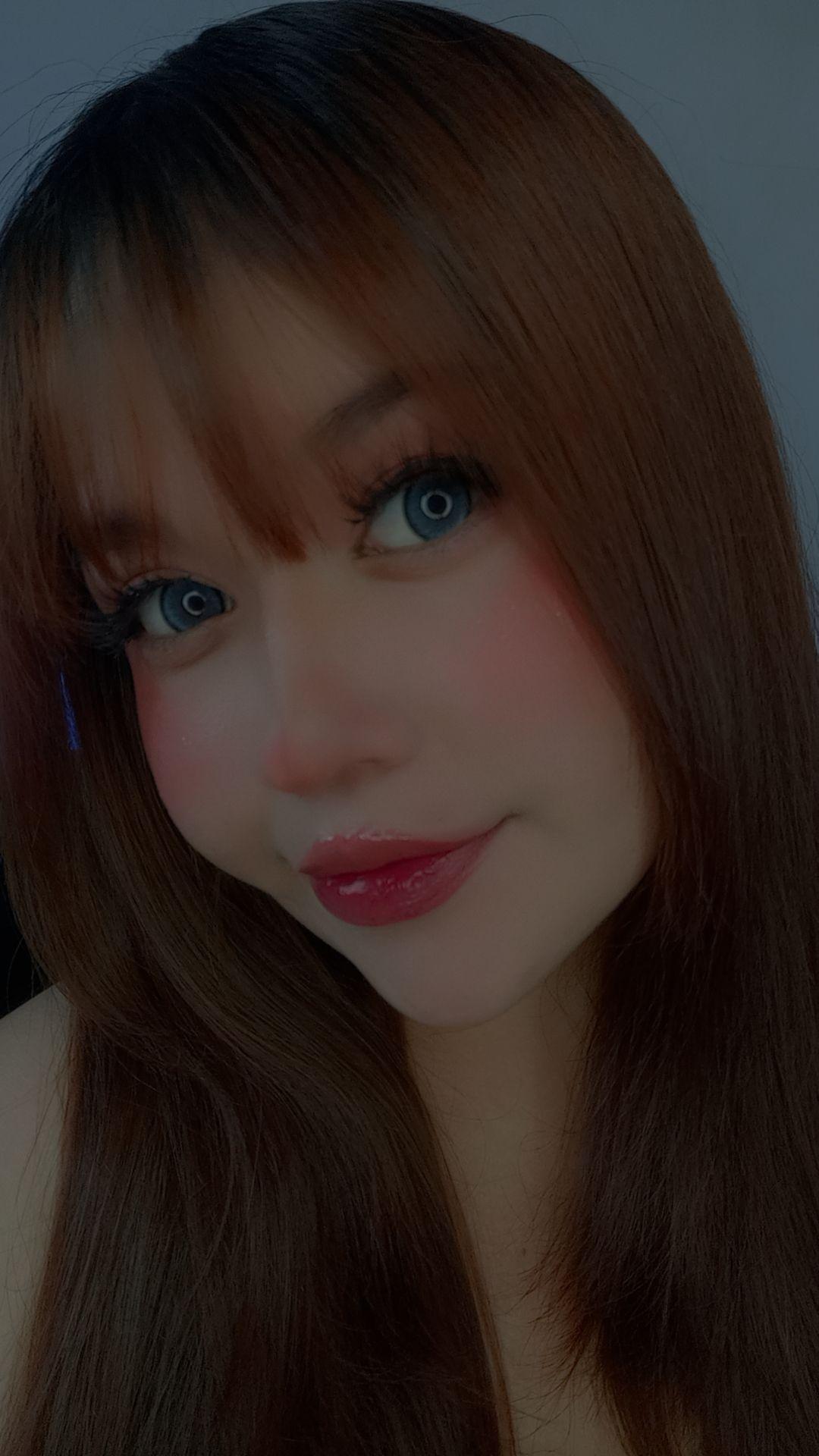 Dollie_ live from Colombia