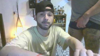 Elijuan live from Argentina