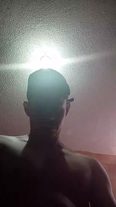 Gabrie9 live from Colombia