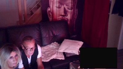 Gabrielle2569 live from France