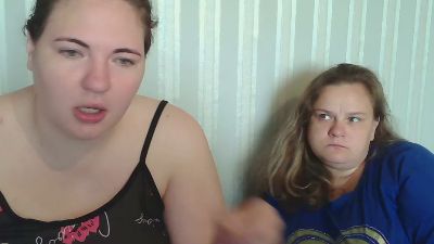 HollyXEva live from Poland
