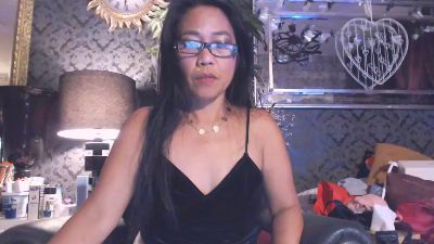 Hornygirl161 live from Netherlands
