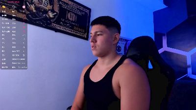 JamesCr_ live from Colombia