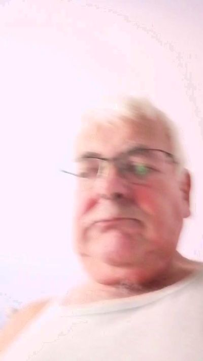 Jeanemile live from France