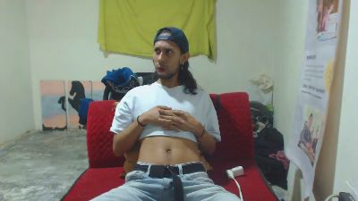 Kingcandy01 live from Colombia