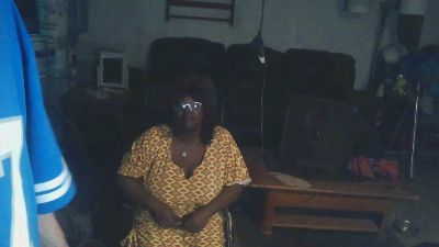 Ladye520 live from United States