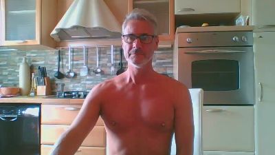 Lalas71 live from Italy